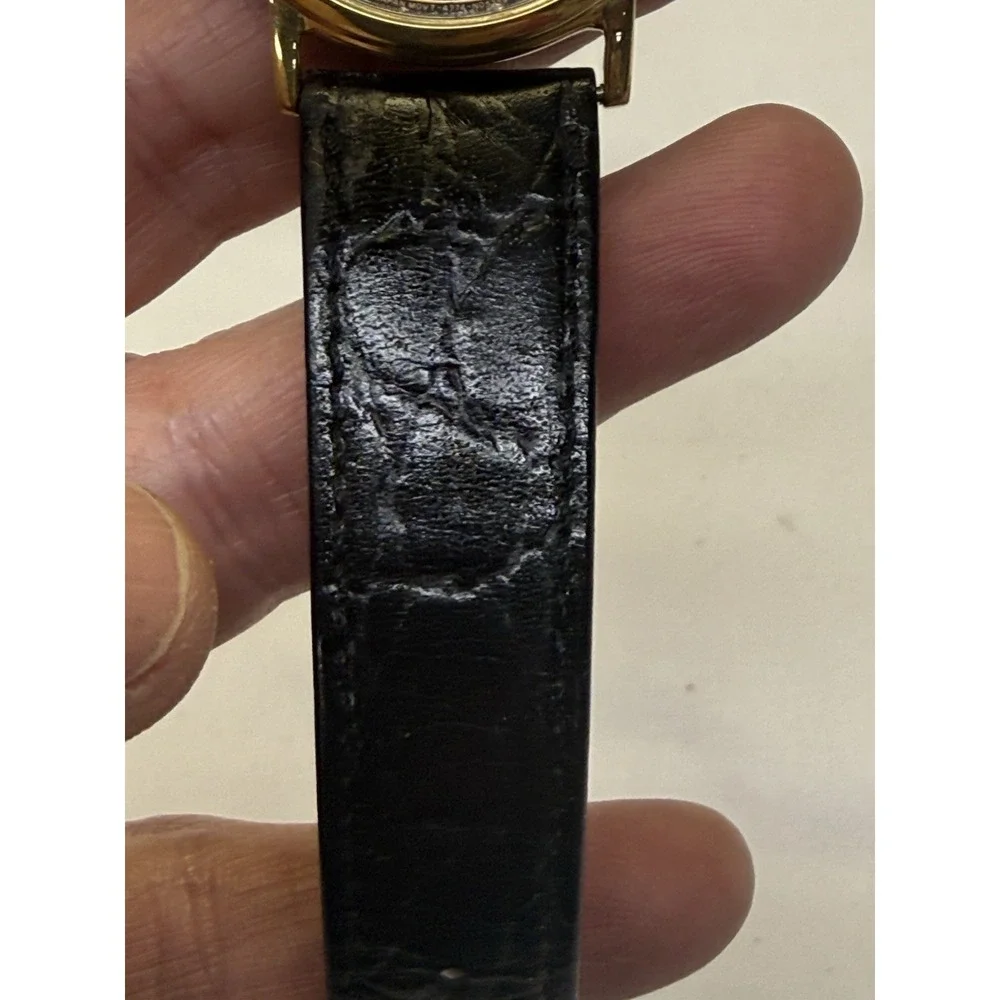 Citizen Men's Vintage 1990's Gold Plated Black Dial Wrist Watch Genuine Leather
